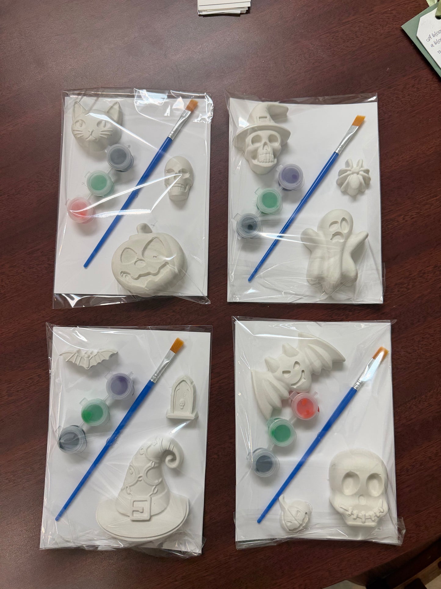 🎃 Paint-Your-Own Halloween Creation Kits